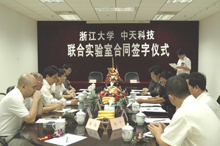 PG电子·仿照器(试玩游戏)官方网站