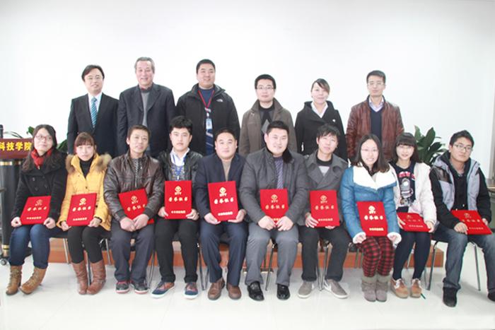 PG电子·仿照器(试玩游戏)官方网站